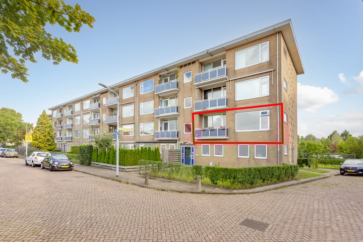 Wijnmalenstraat 51 in Badhoevedorp foto