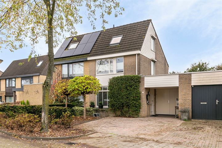 Photo of property Wijnruit 13, Oosterhout