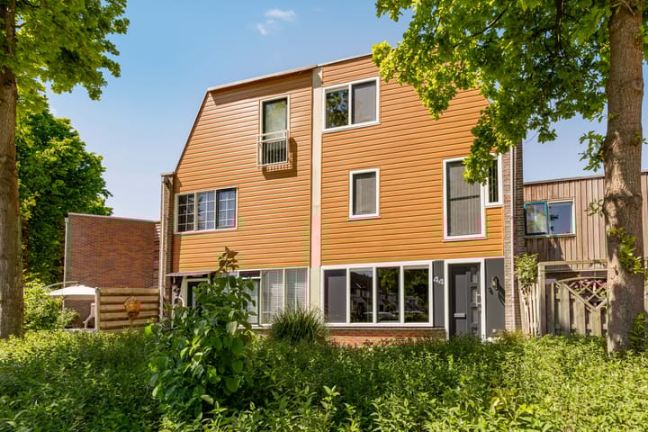 Photo of property Wilgengriend 44, Almere