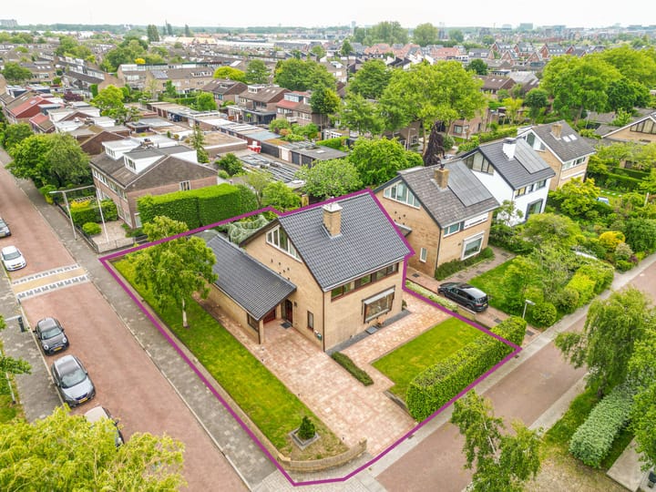 Wilgenlaan 1 in Rijnsburg