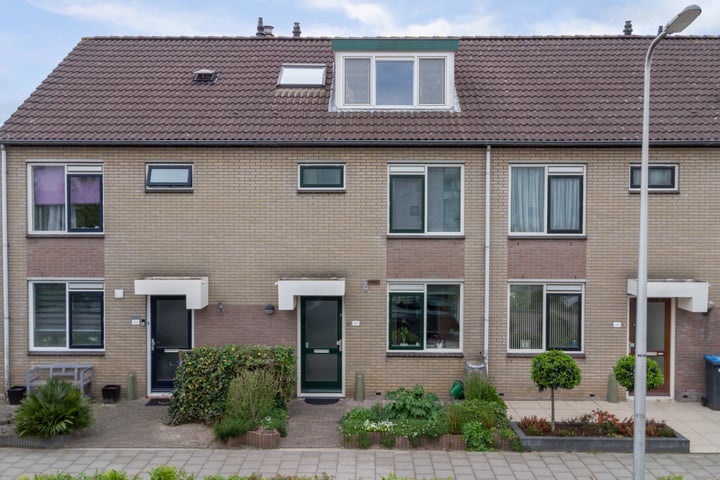 Wilhelmina van Pruisenlaan 105 in Gouda