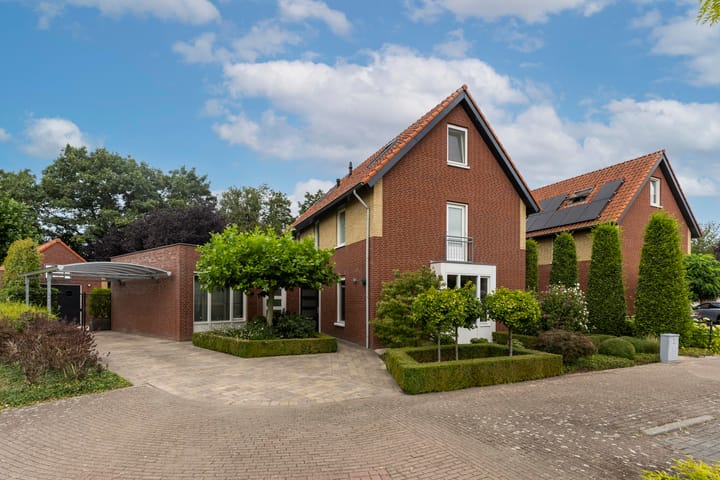Photo of property Wilhelminahof 11, Deurne