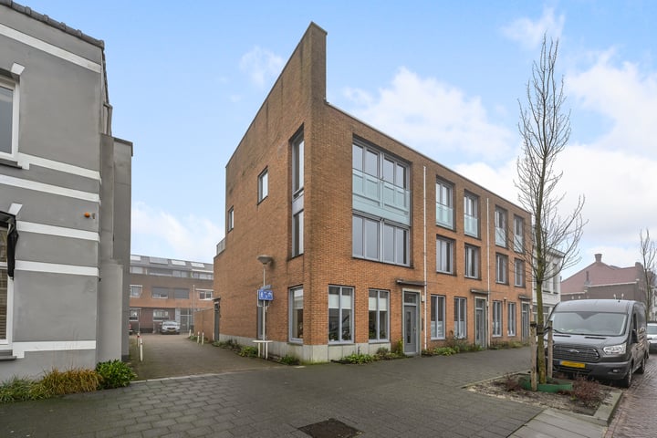 Wilhelminalaan 32A in Alphen aan den Rijn