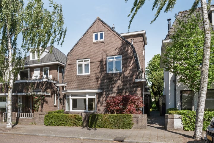 Wilhelminalaan 7 in Vught