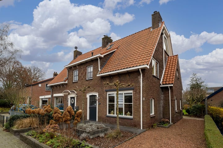 Wilhelminalaan 74 in Harderwijk