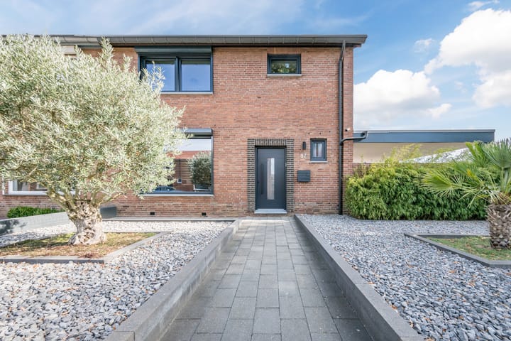 Photo of property Wilhelminalaan 87, Echt