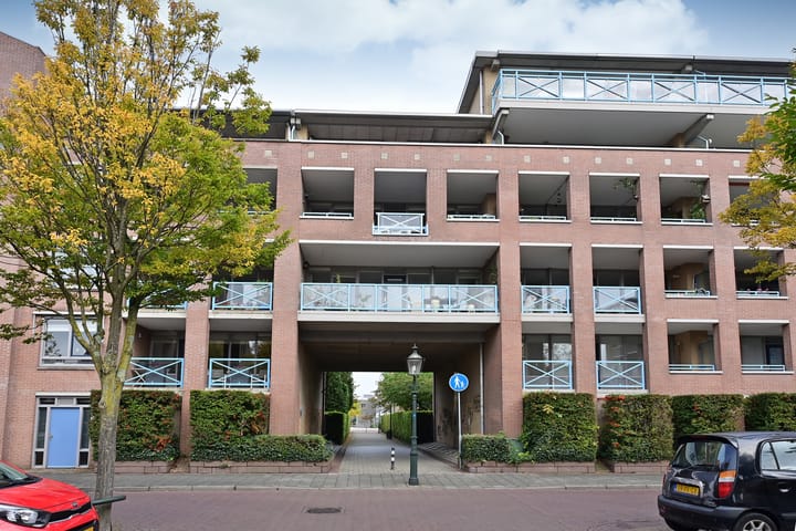Wilhelminaplantsoen 69 in Bussum