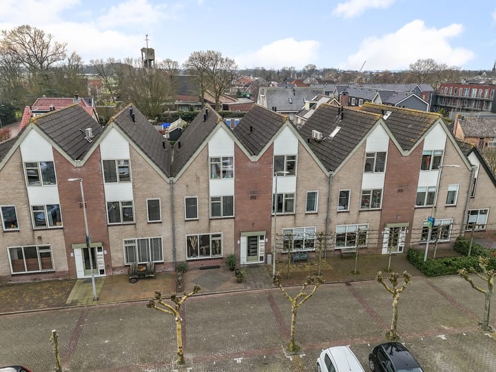 Wilhelminaplein 12 in Akersloot Foto