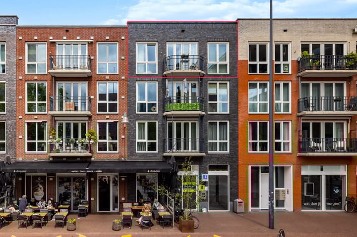 Photo of property Wilhelminaplein 70, Leeuwarden