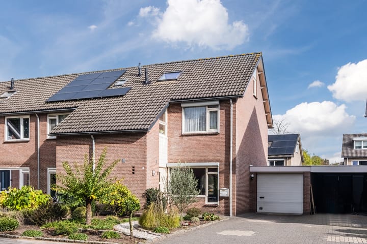 Photo of property Wilhelminastraat 10, Sint-Oedenrode