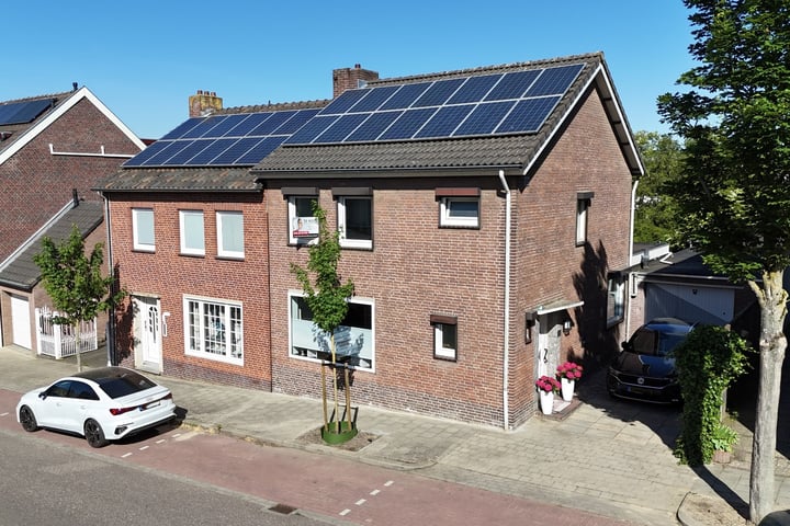Wilhelminastraat 137 in Hoensbroek