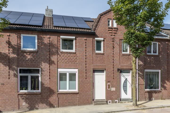 Photo of property Wilhelminastraat 147, Hoensbroek