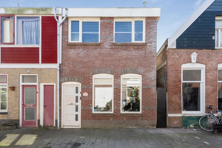 Wilhelminastraat 44 in Den Helder photo