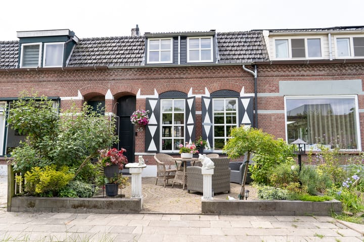 Wilhelminastraat 45 in Hellevoetsluis