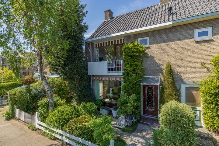 Wilhelminastraat 70 in Lisse