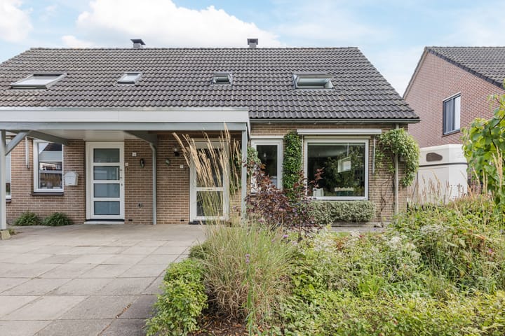 Foto van woning Willem Alexanderlaan 71, Ruurlo