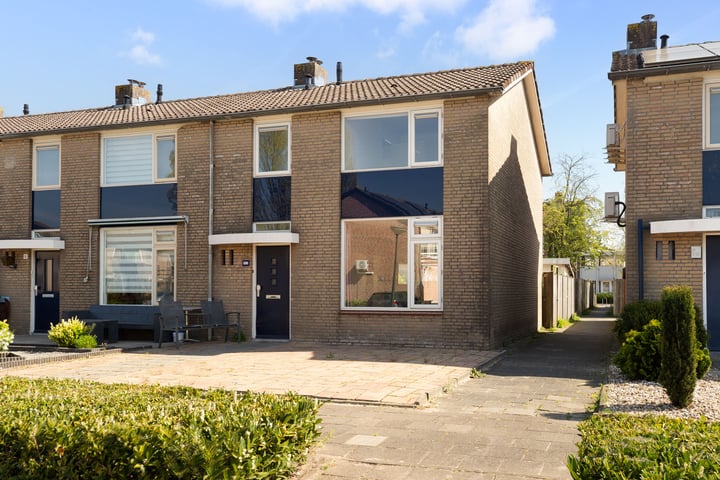 Photo of property Willem Alexanderstraat 11, Sprang-Capelle