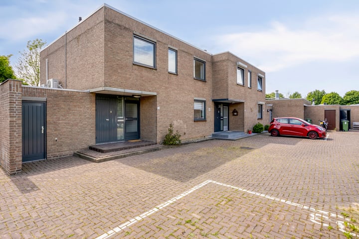 Willem Alexanderweg 33 in Maastricht foto