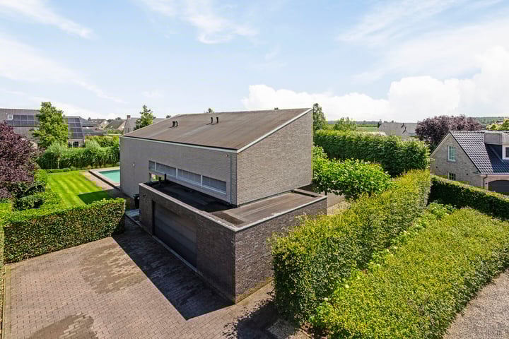 Willem Barentszlaan 12 in Hulst