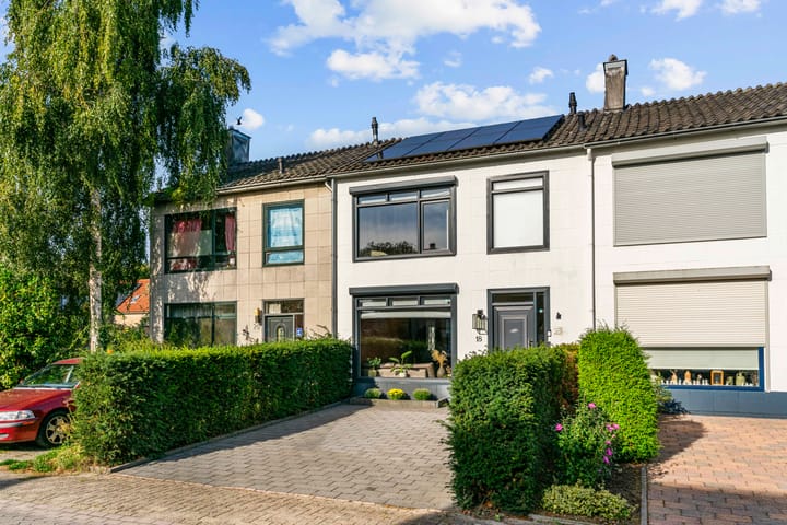 Willem de Zwijgerlaan 18 in Maartensdijk
