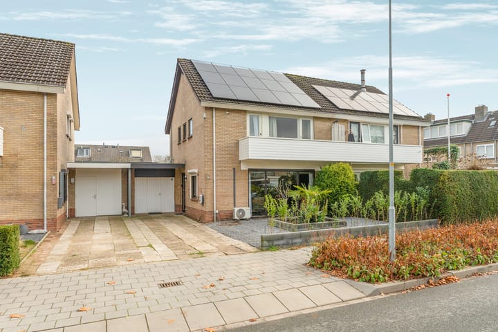 Photo of property Willem de Zwijgerlaan 34, Zevenaar