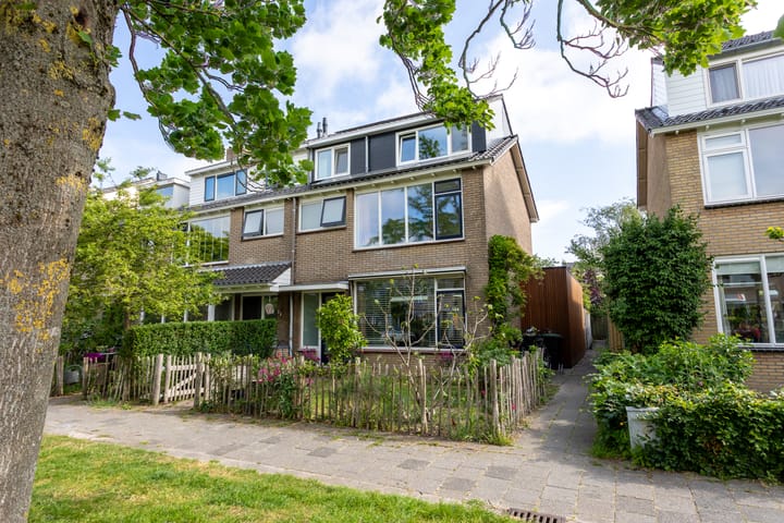 Photo of property Willem de Zwijgerlaan 78, Castricum
