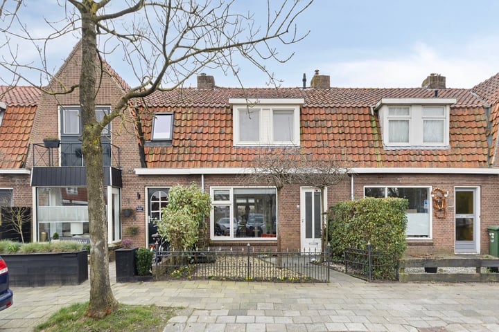Photo of property Willem de Zwijgerstraat 88, Sneek
