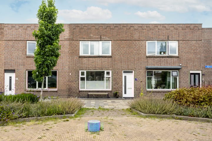 Photo of property Willem de Zwijgerstraat 91, Sneek