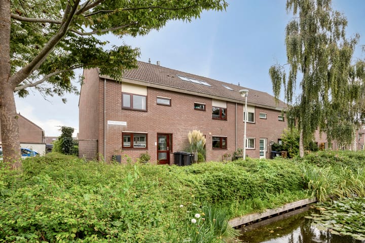 Willem Elsschotsingel 1 in Hillegom