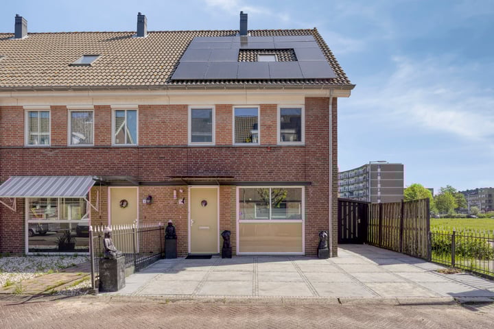 Willem Hasekampstraat 2 in Schiedam