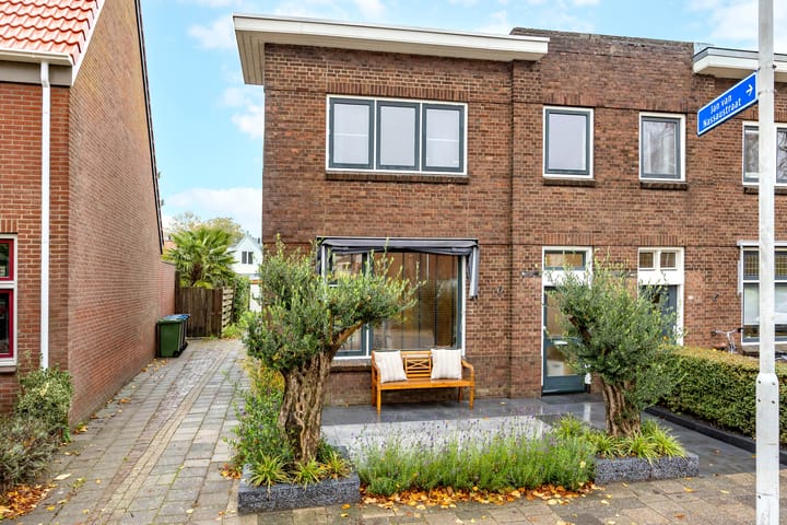 Willem Lodewijkstraat 15 in Sneek