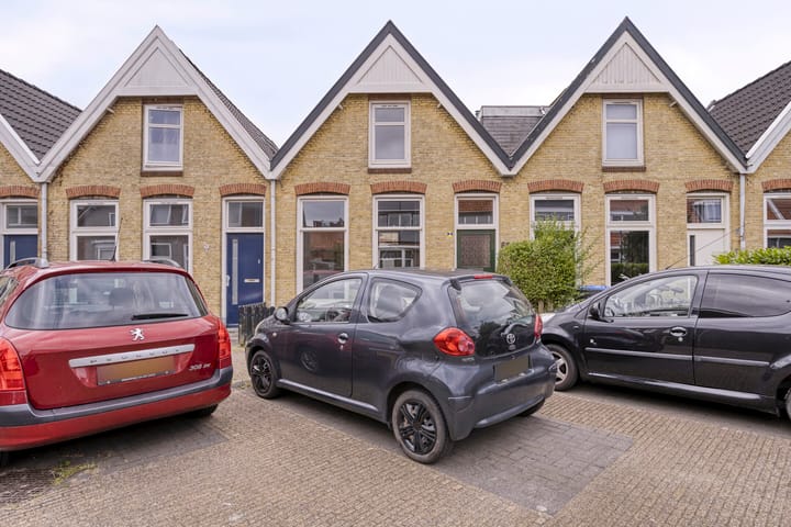 Photo of property Willem Loréstraat 68, Leeuwarden