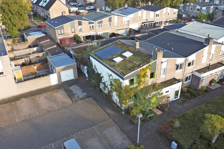 Willem Pijperpark 16 in Waalwijk foto