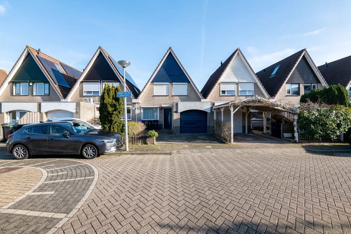 Willem van der Zaanstraat 16 in Hellevoetsluis foto