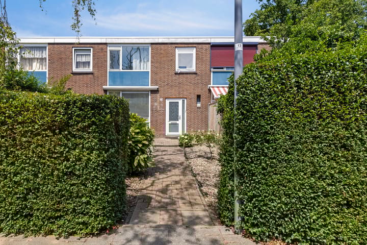 Willem Weysingel 15 in Pernis Rotterdam foto