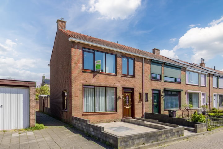Willems Fopsstraat 1 in Hellevoetsluis