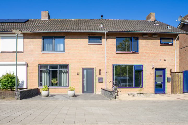 Photo of property Willemstraat 18, Bakel
