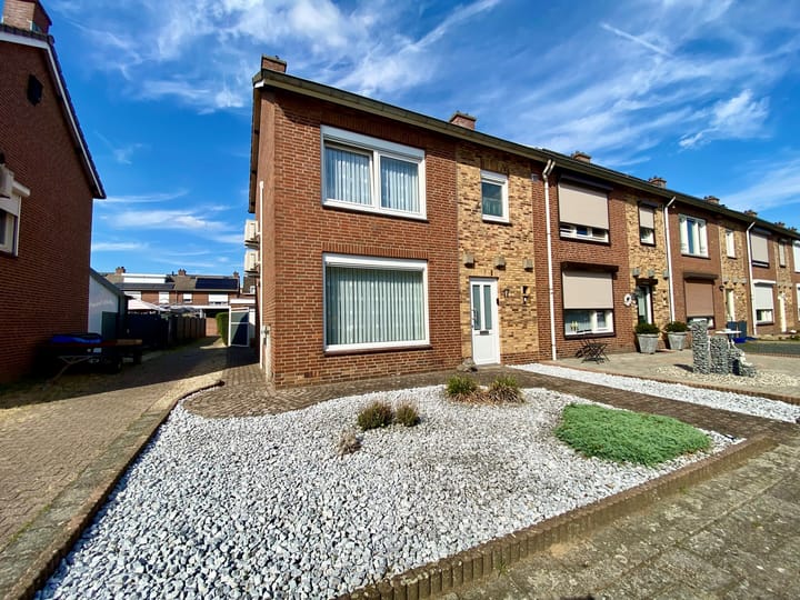 Photo of property Willibrordusstraat 17, Echt