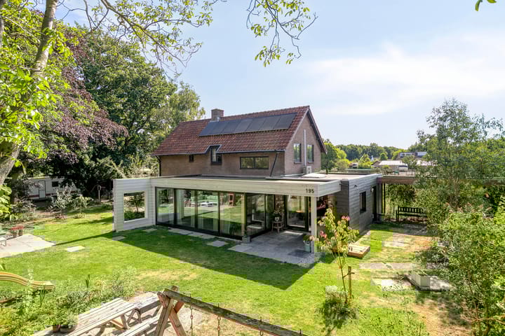 Photo of property Willibrordusweg 195, Oss