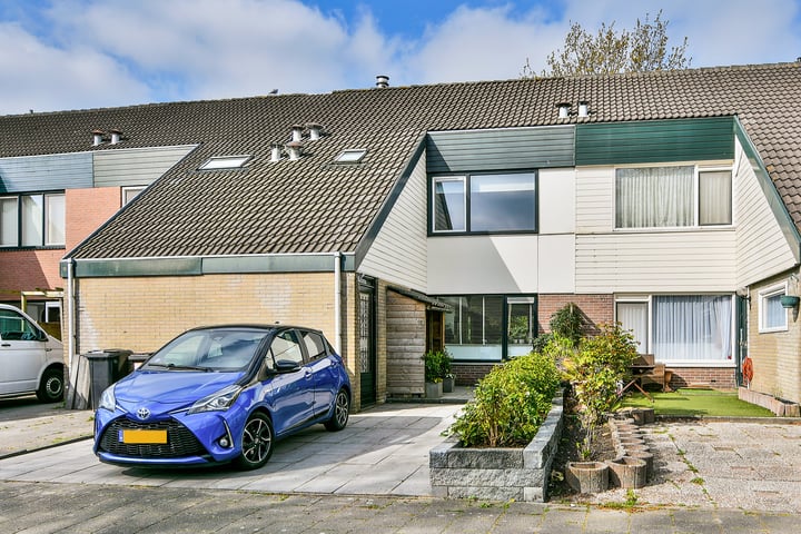 Photo of property Wilsonstraat 9, Hoofddorp