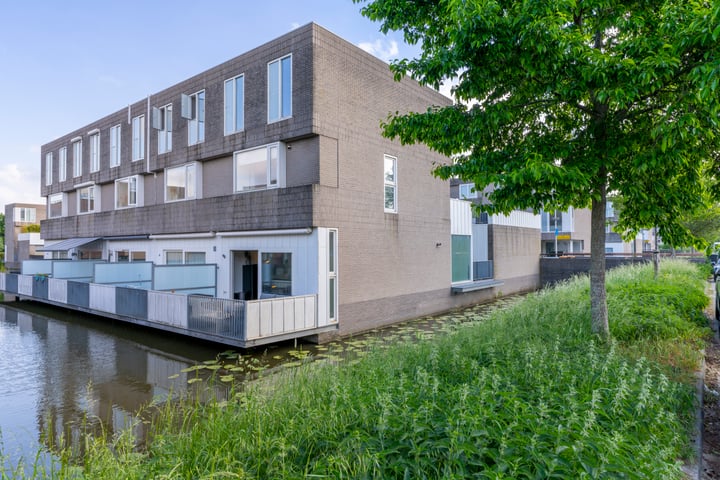 Wim Hoogendoornstraat 1 in IJsselstein foto