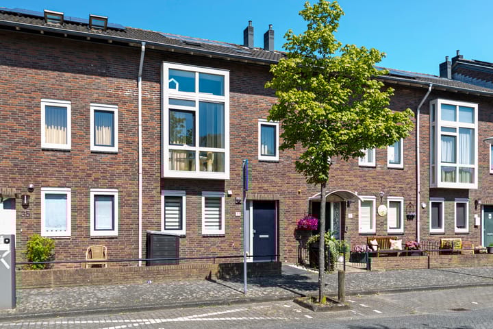 Wim Sonneveldplein 33 in 's-Gravenhage foto