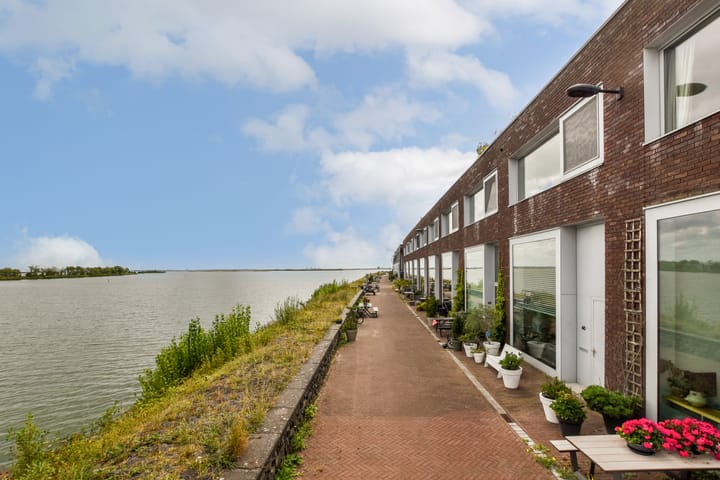 Windjammerdijk 40 in Amsterdam foto
