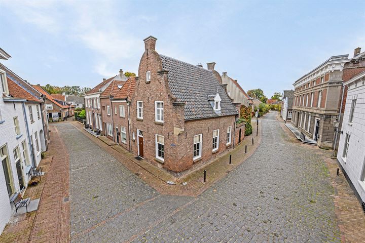 Winkelstraat 2 in Ravenstein