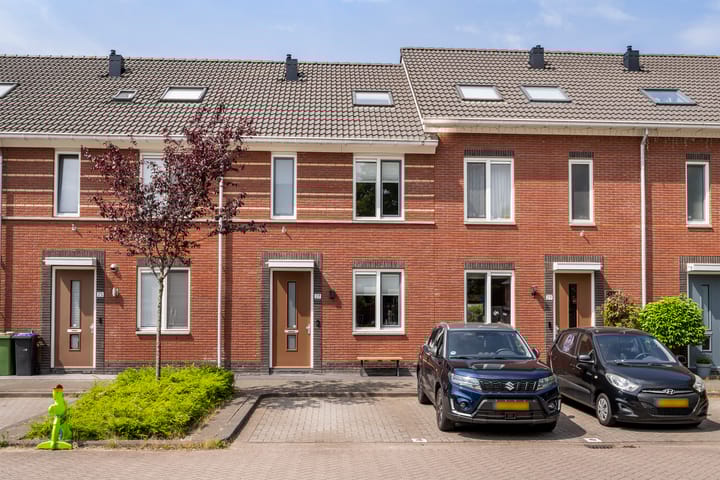 Winterkoningstraat 27 in Vlaardingen photo