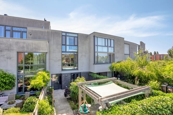 Photo of property Winterpark 36, Nieuw-Vennep