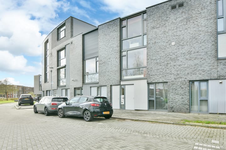 Winterpark 78 in Nieuw-Vennep foto