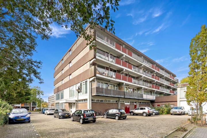 Witte de Withlaan 22 in Voorschoten