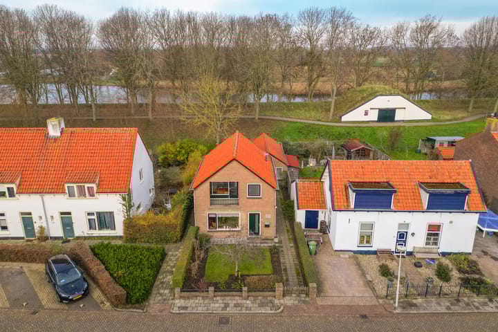 Photo of property Witte de Withstraat 10a, Brielle