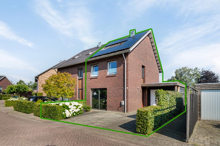 Witte Emille 7 in Huissen Foto
